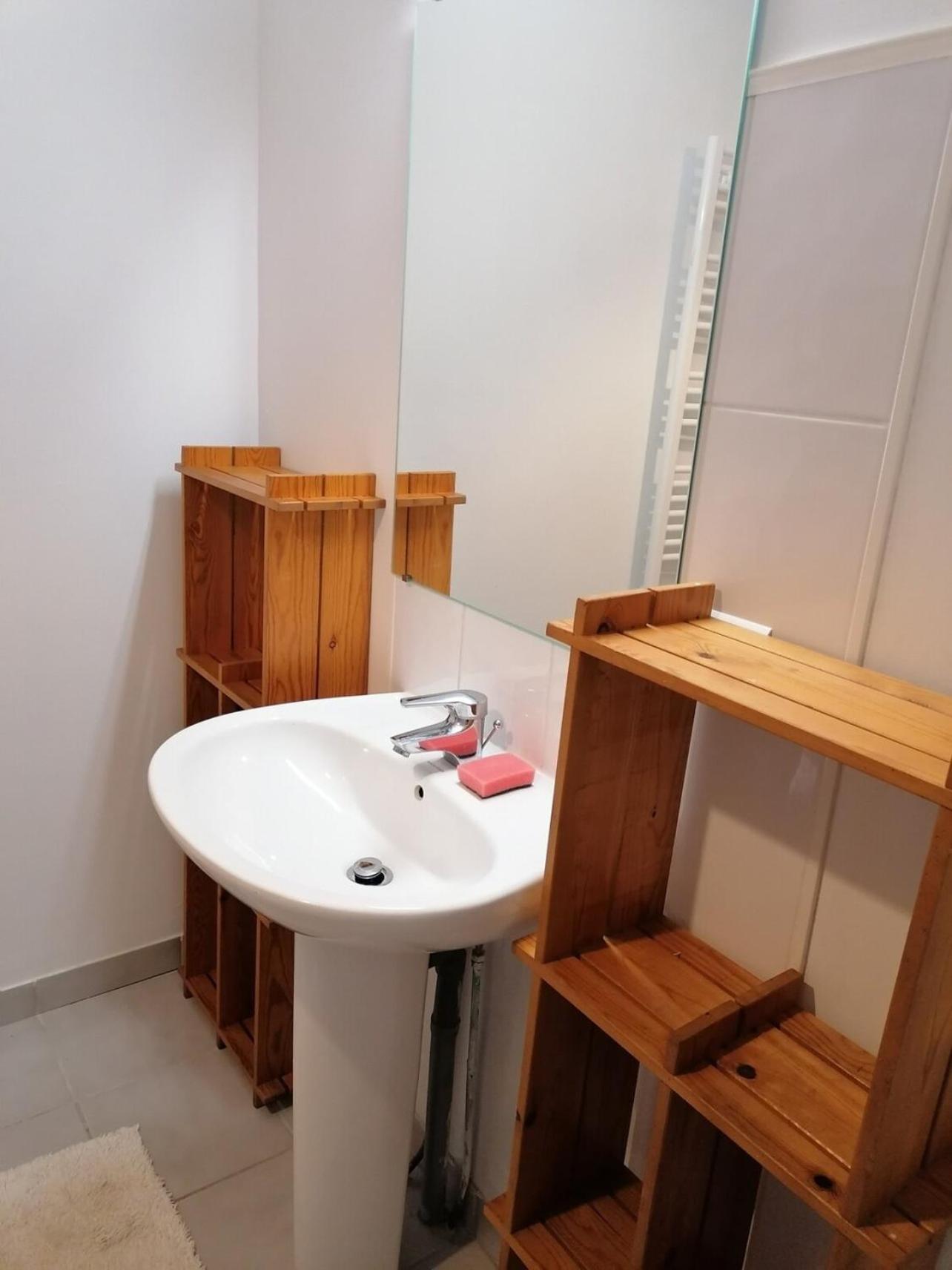 Pont-De-Vaux City Center Appartement For 2 Екстериор снимка